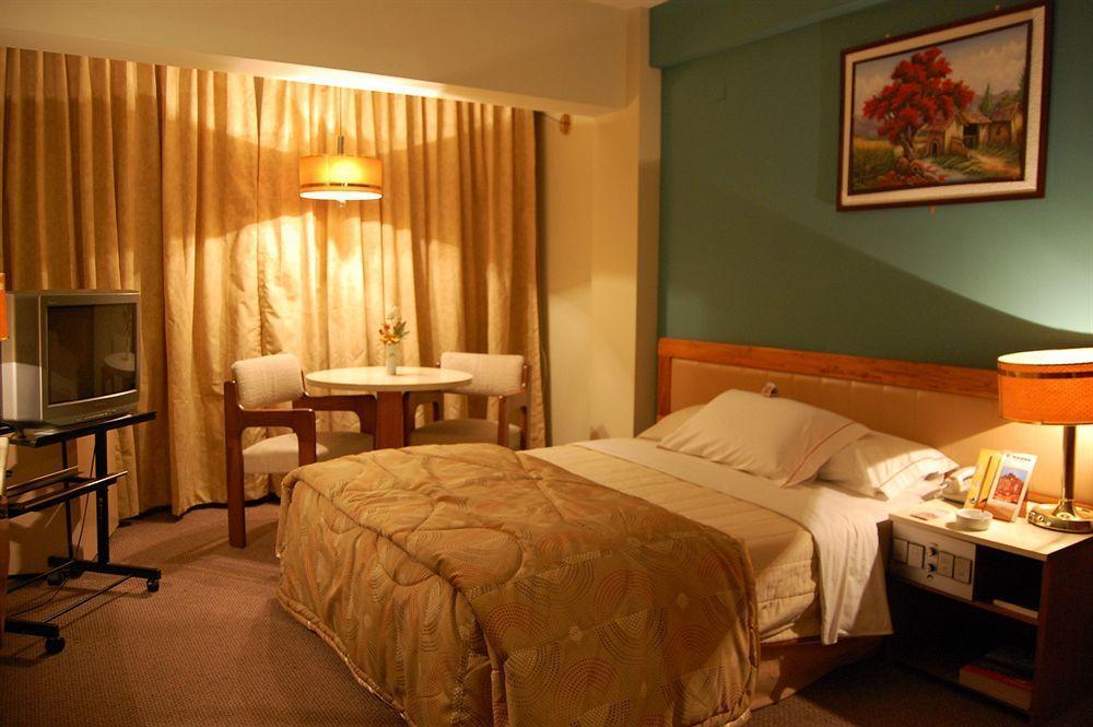 Cesar'S Plaza Hotel Кочабамба Екстер'єр фото